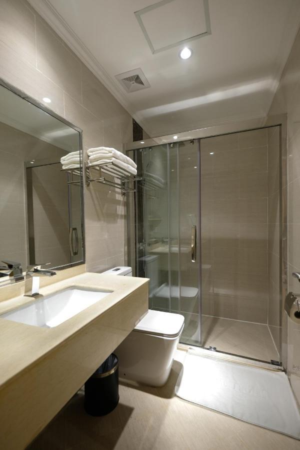 Royal J Hotel Cebu Eksteriør billede