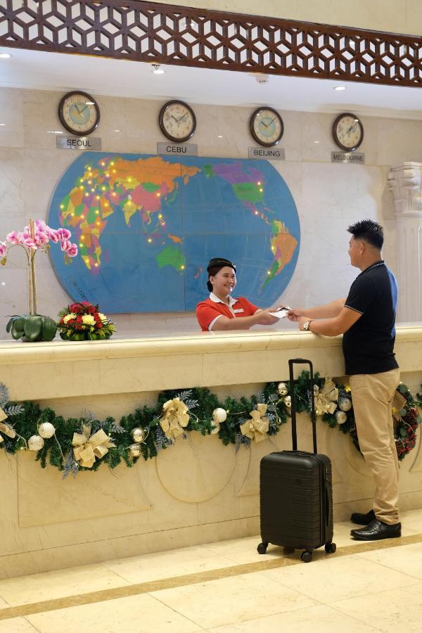 Royal J Hotel Cebu Eksteriør billede