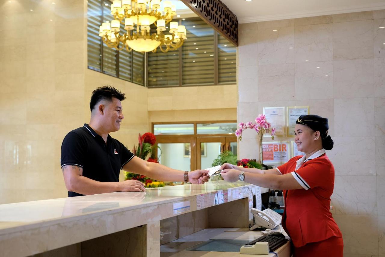 Royal J Hotel Cebu Eksteriør billede